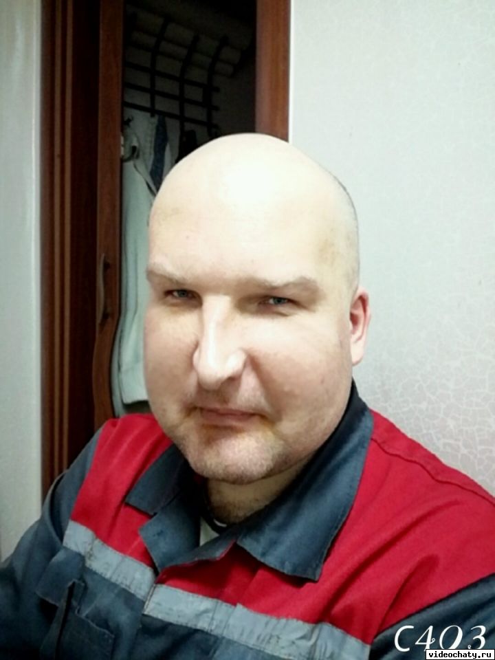 Глупый пИнгвин робко прячет тело жирное в утесах
